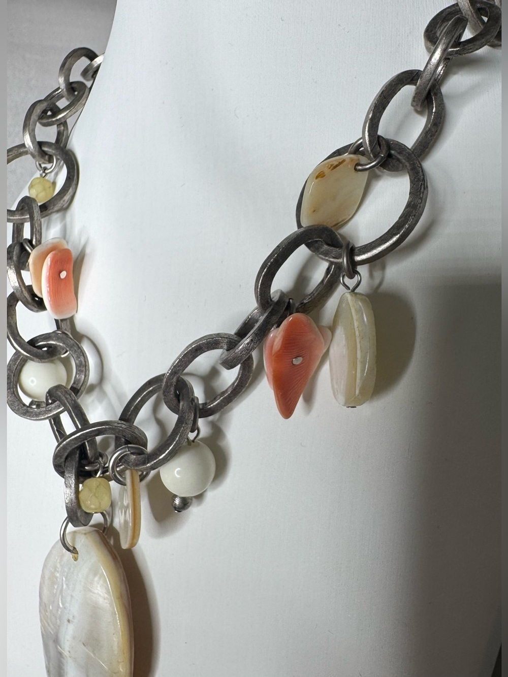 Women's Silver Link Necklace with Mother-of-Pearl Pendant boho beach - Picture 2 of 3